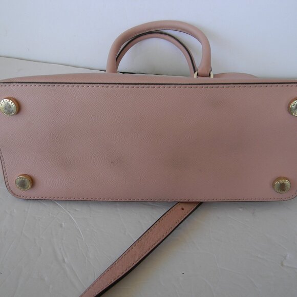 MICHAEL KORS SAFFIANO LEATHER CINDY DOMED SATCHEL LIGHT PINK - Picture 4 of 8